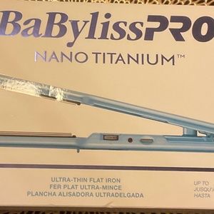 BaByliss Pro Nano Titanium 1.5-Inch Ionic Flat Iron